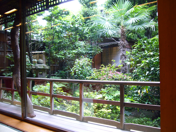 Another view of the lunch place.